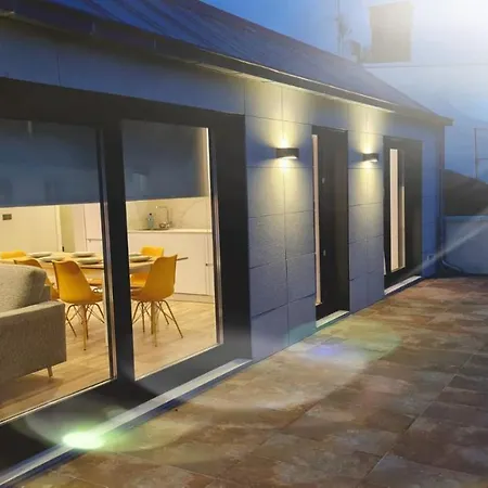 Duplex V53 Apartment *